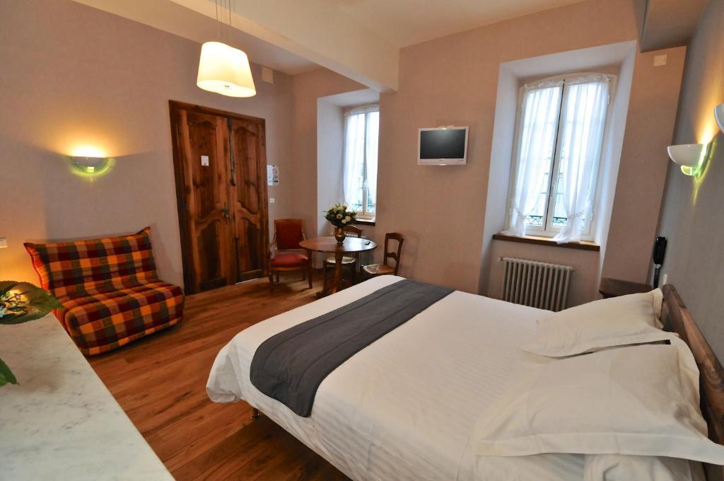 Hotel La Montagne Fleurie バレージュ エクステリア 写真